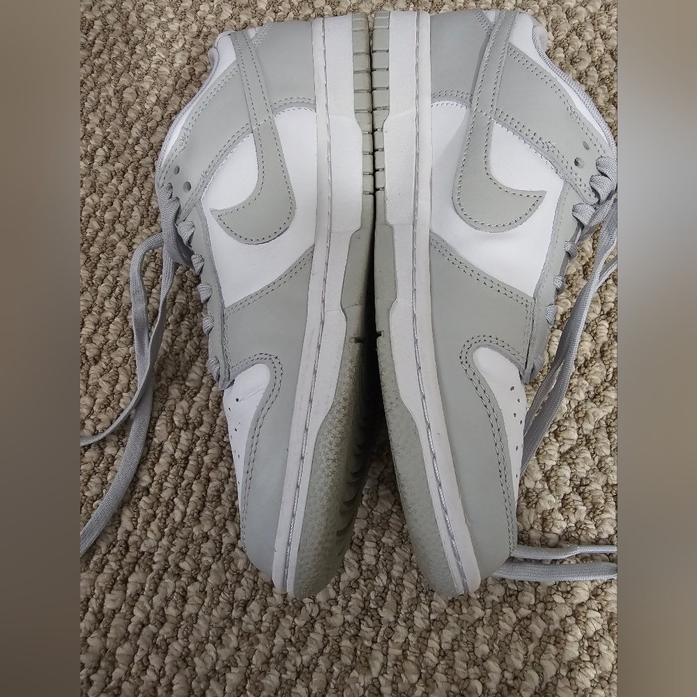 Nike Dunks - Picture 2 of 5